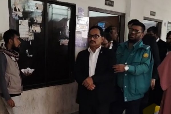 জাল দলিল সৃষ্টির অভিযোগে আনিসুর রহমান কারাগারে