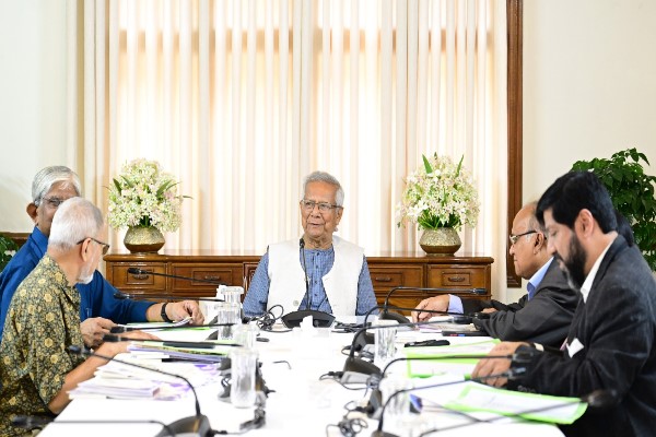 মাকসুদ কমিশনের ব্যর্থতা : সংস্কারে বিদেশী এক্সপার্টদের আনার নির্দেশ