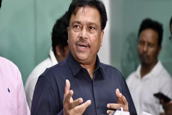 বিসিবি সভাপতি ফারুকের বিরুদ্ধে ৮ পরিচালকের অনাস্থা
