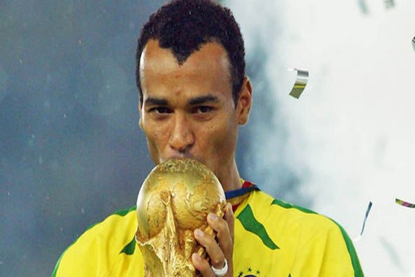 ঢাকায় আসছেন বিশ্বকাপজয়ী কাফু