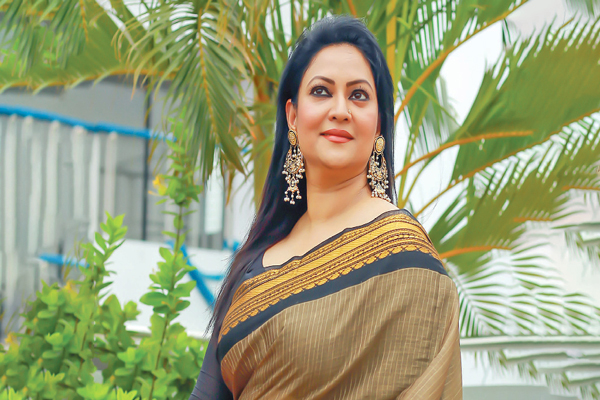 বড় পর্দায় নাম লেখাচ্ছেন রিচি