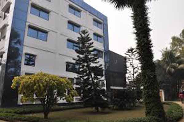 লুজারের শীর্ষে ফারইস্ট নিটিং