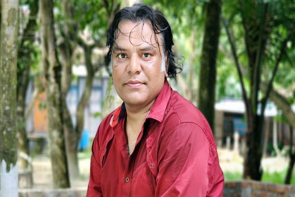 ‘একটা চাদর হবে’ খ্যাত গায়ক জেনস সুমন মারা গেছেন