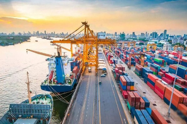 টানা ৪ মাস কমলো দেশের পণ্য রপ্তানি