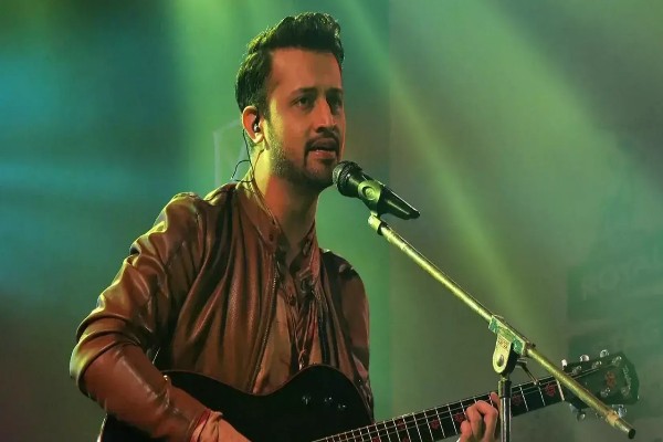 এবার আতিফ আসলামের কনসার্ট বাতিল