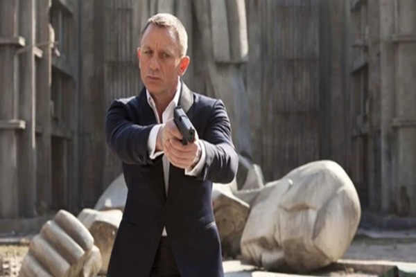 জেমস বন্ড নিয়ে নেটফ্লিক্সে বড় চমক