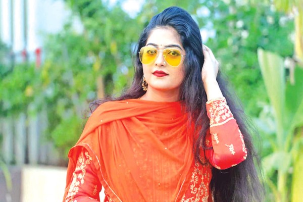 আবারও সালমার বিচ্ছেদ