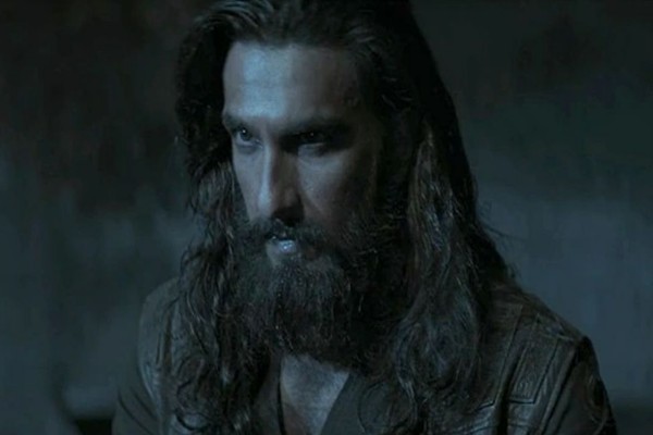 বিপাকে রণবীর