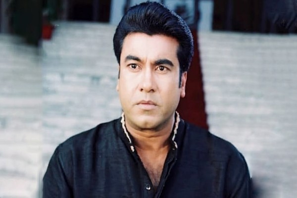 মহানায়ক মান্নার ১৮তম প্রয়াণ দিবস আজ