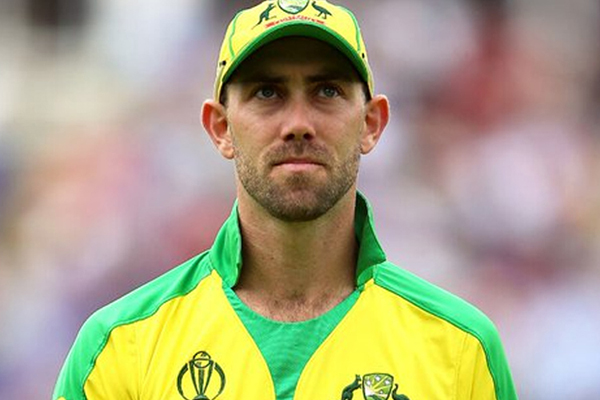 অস্ট্রেলিয়ার কেন্দ্রীয় চুক্তি থেকে ম্যাক্সওয়েলকে বাদ