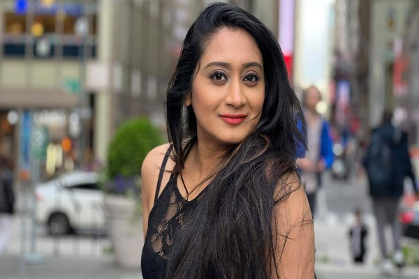 ‘রাজনৈতিক ক্ষমতা দেখিয়ে আমার কাজ কেড়ে নিয়েছিল বান্ধবী’