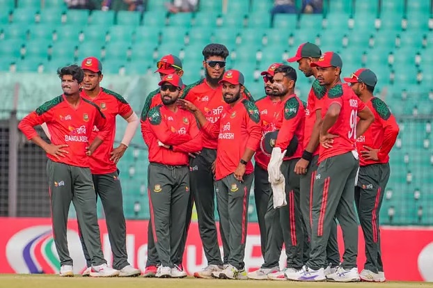 টি–টোয়েন্টি বিশ্বকাপে না যাওয়ার সিদ্ধান্ত আসিফ নজরুলের, ‘দোষটা কার আপনারা বুঝে নেন’