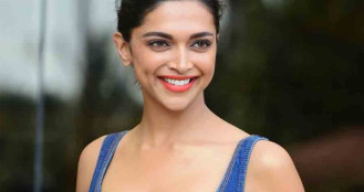 ৮০০ কোটির ছবিতে দীপিকা