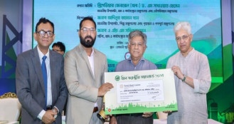 আবারো ‘গ্রিন ফ্যাক্টরি অ্যাওয়ার্ড’ পেল ওয়ালটন