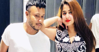 অন্তরা যখন বিদেশ ঘুরে শুভর সঙ্গে