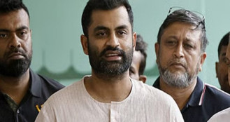 নোংরামির প্রতিবাদ হিসেবে মনোনয়ন প্রত্যাহার