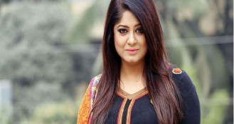 ৫২তে পা রাখলেন মৌসুমী