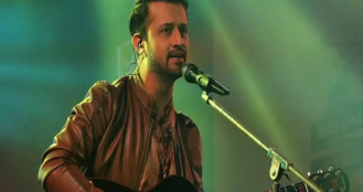 এবার আতিফ আসলামের কনসার্ট বাতিল