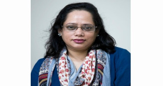 প্রথম নারী এমডি পেলো ডিএসই