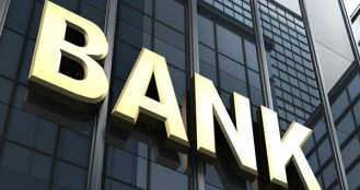 ব্যাংকের ব্যবসায় ধসে অর্ধেকে নেমেছে সিএসআর