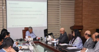 সিমে ভ্যাট ও ওটিটি প্ল্যাটফর্মের শুল্ক বাতিলের দাবি মোবাইল অপারেটরদের