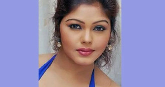 আরমান–মুক্তি প্যানেলে কেন? মুখ খুললেন অভিনেত্রী নাসরিন