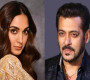 ১৯ বছর বয়সে সালমনের প্রথম প্রেমের চমকপ্রদ পরিচয়