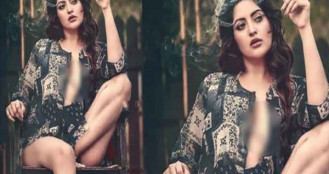 ‘সবাই আমাকে সিঙ্গেল দেখতে চায়’—হাসতে হাসতেই পরীমনির খোঁচা