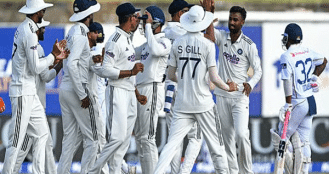 শেষ দিনে ভারতের চাই ৬ উইকেট, শ্রীলঙ্কার প্রয়োজন ২৮৮ রান