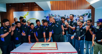 অস্ট্রেলিয়ায় সিরিজ ড্র করা বাংলাদেশ দলকে কোয়াবের সংবর্ধনা