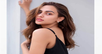 মেকআপ ছাড়া নুসরাত ফারিয়া, মুগ্ধ ভক্তরা
