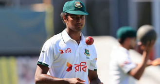 টেস্টে হ্যাটট্রিকের পর র্যাঙ্কিংয়ে এগিয়ে গেলেন হাসান